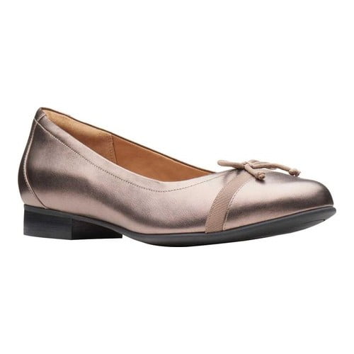 clarks ballet flats