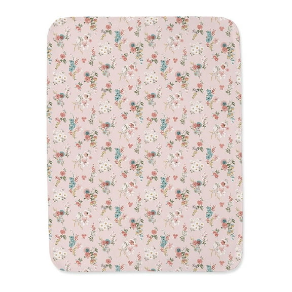 Flower Pattern. Blanket  -Image by Shutterstock,