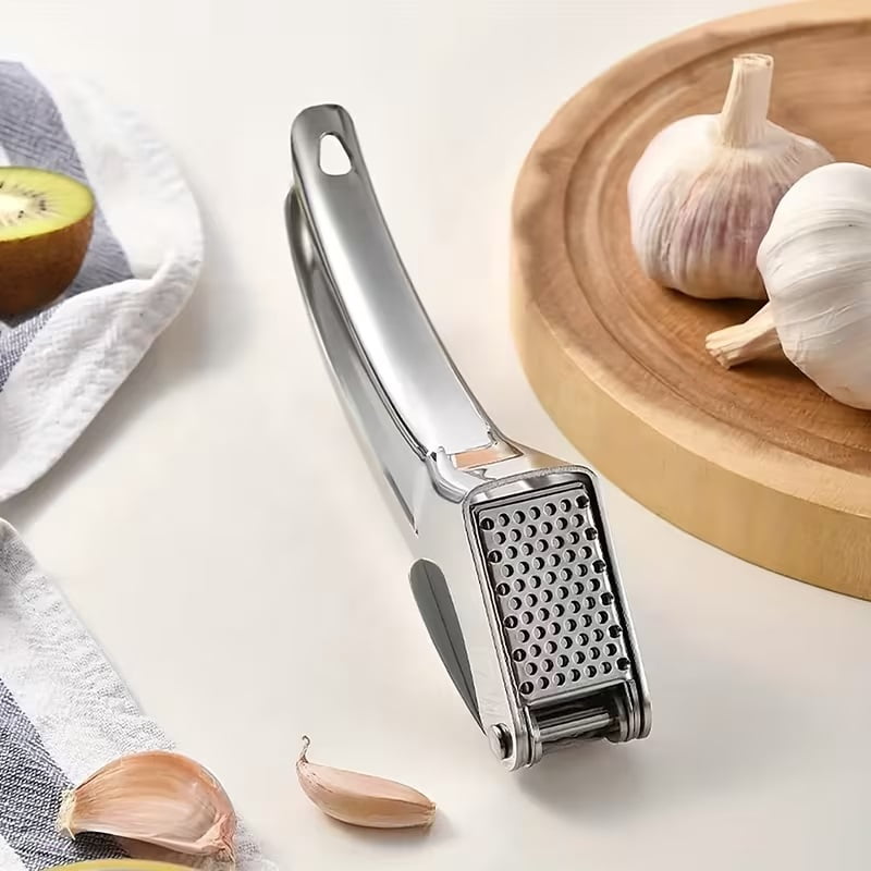 High-quality stainless steel multifunctional garlic press - a must-have ginger and garlic grinder for the kitchen, easy-to-clean gadget