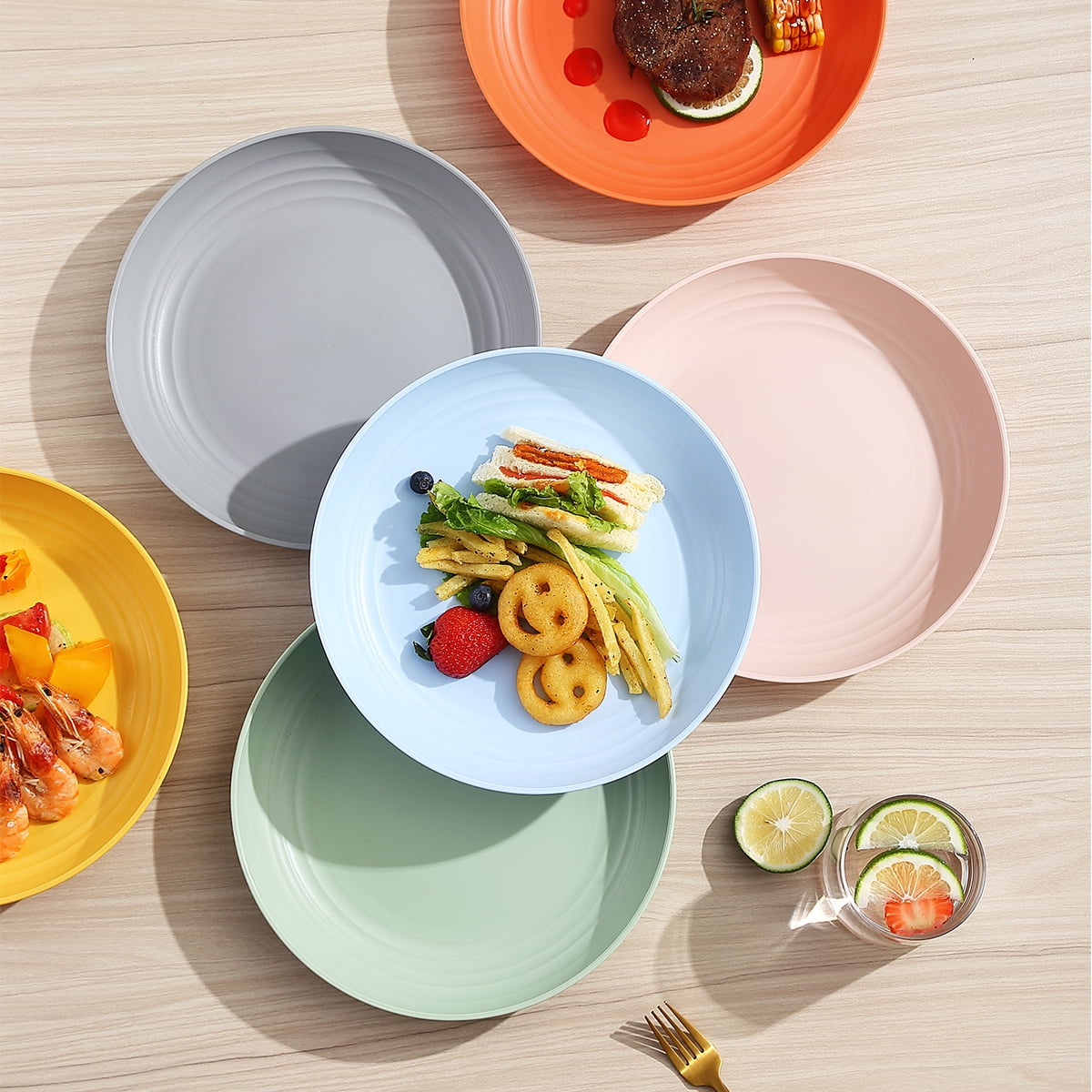 Reanea 10 inch Large Plastic Plates 8 Pieces, Unbreakable and Reusable Light Weight Dinner Plates Microwave Safe BPA Free, Size: 10.24x10.24x1.97