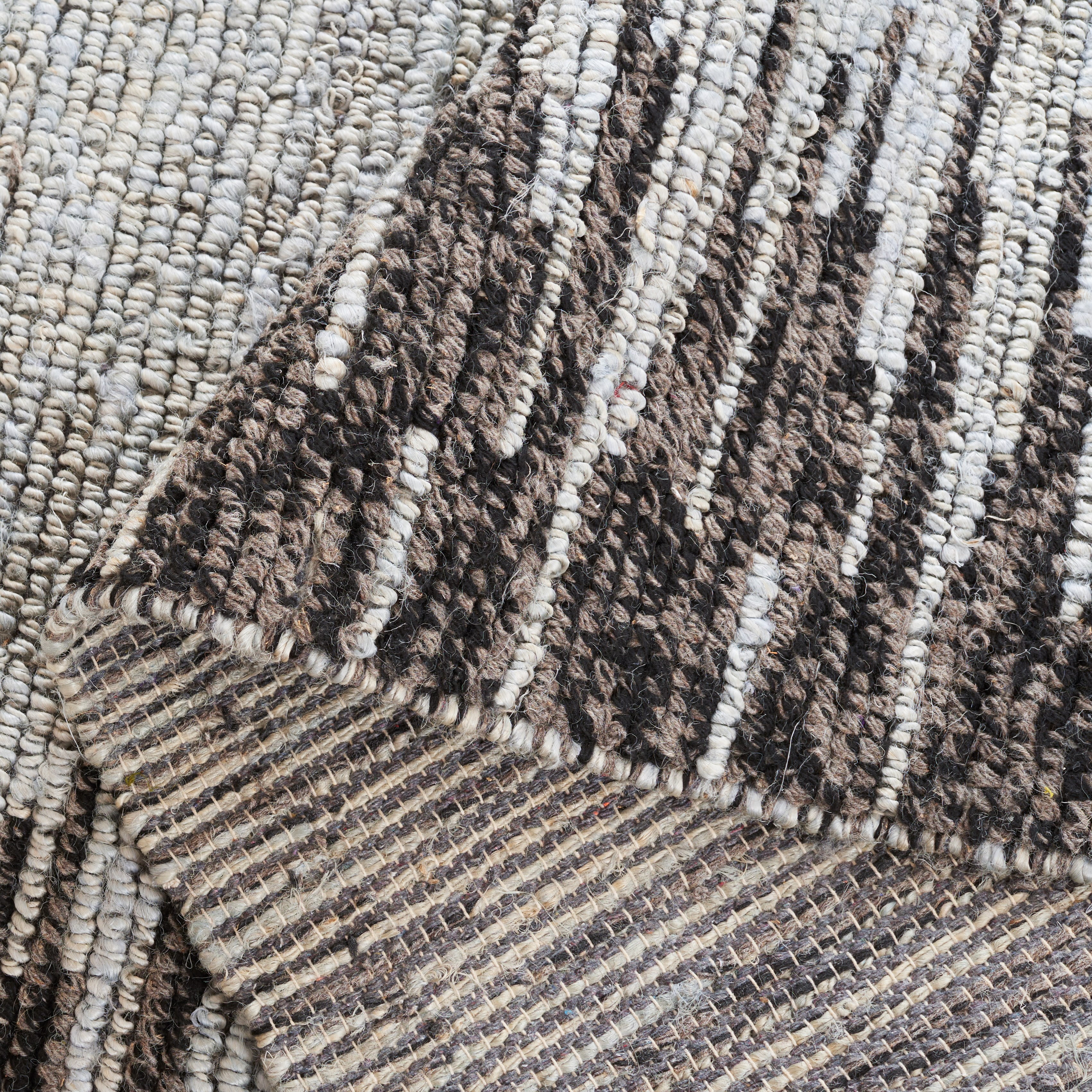 SAFAVIEH Natural Fiber Jake Abstract Area Rug, Light Blue/Black, 6' x 9'