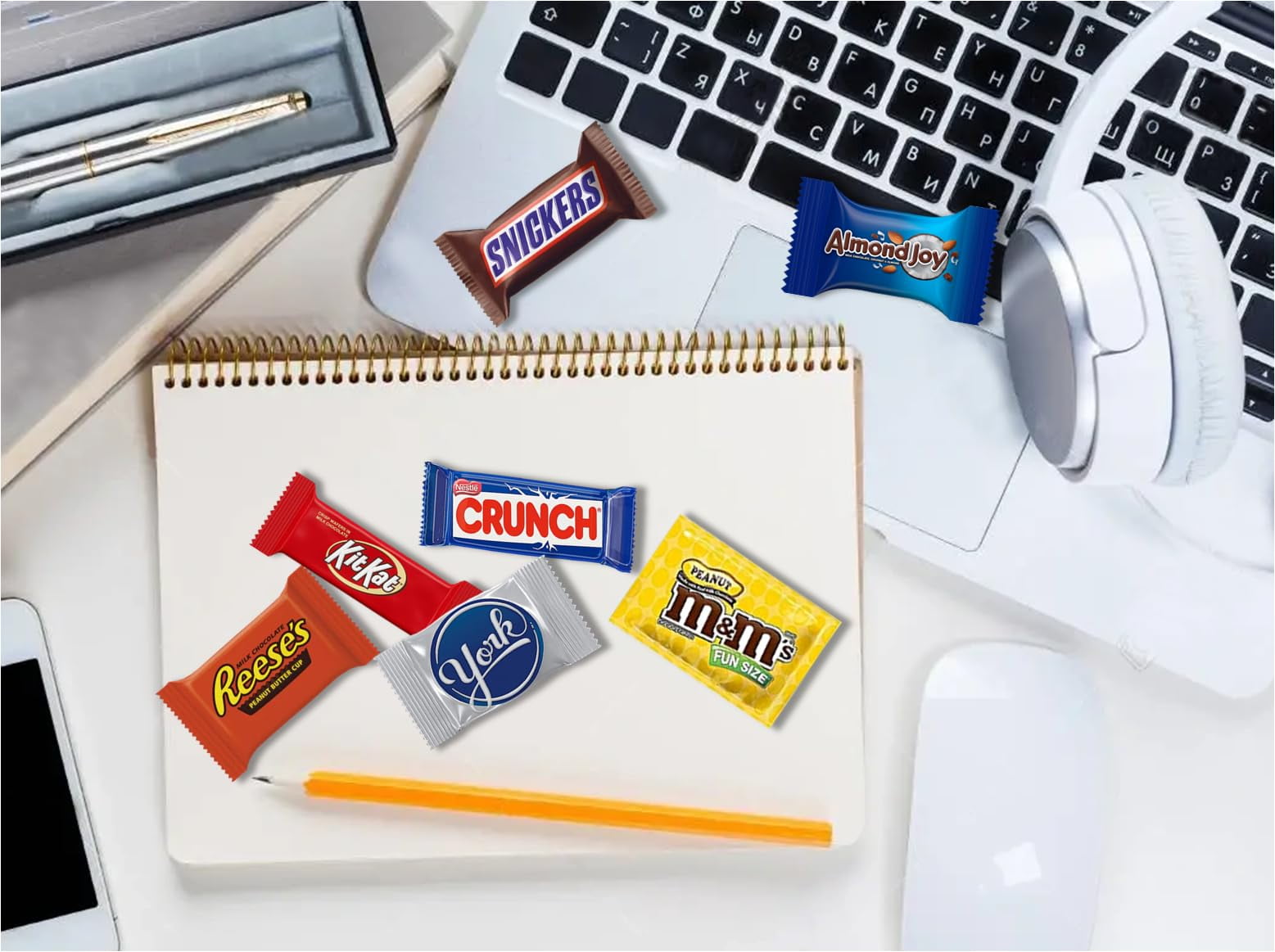 CANDYMAN Chocolate Candy Variety Pack - Fun & Mini Size Individually Wrapped Treats, 3 Pound Bag