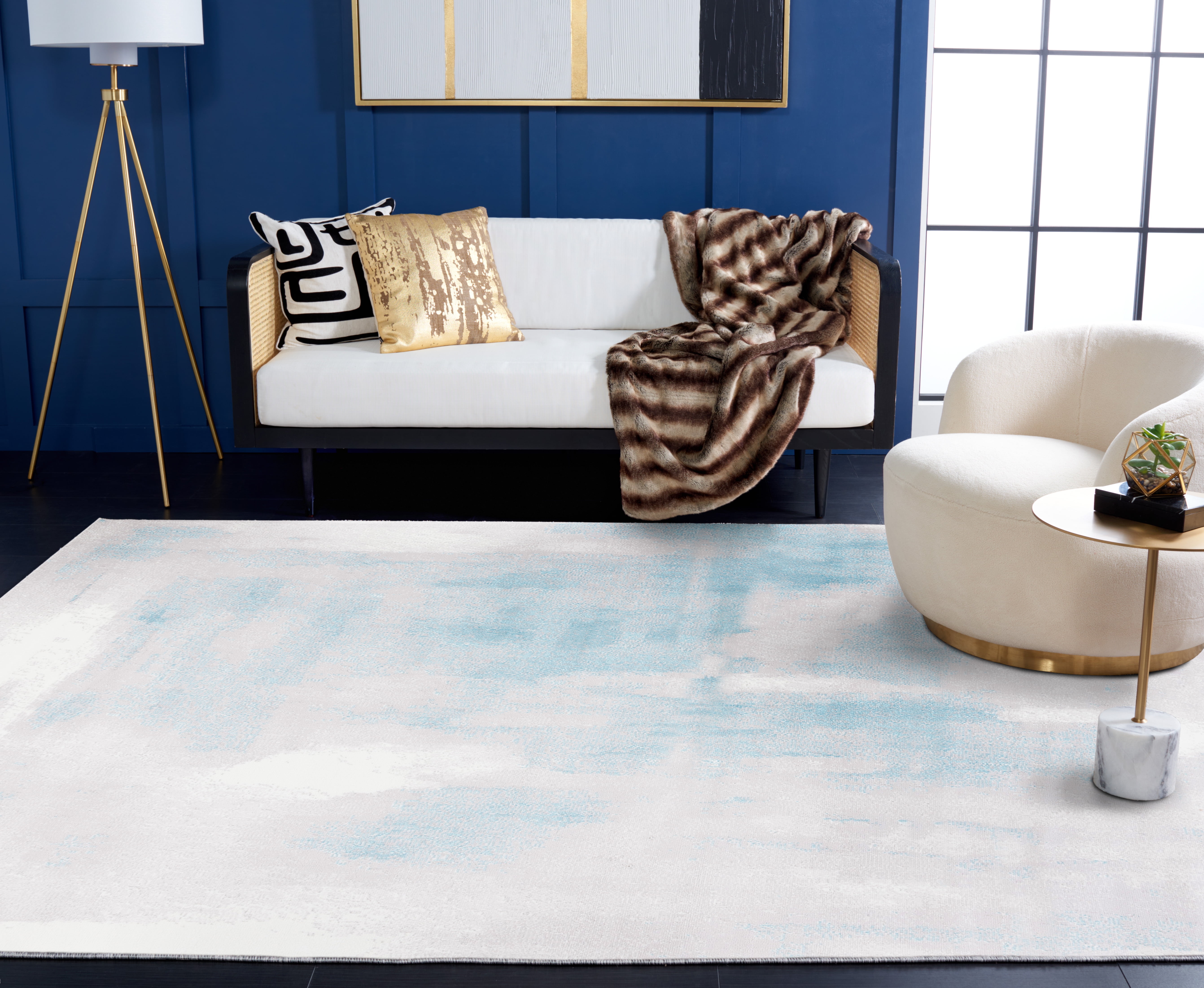 SAFAVIEH Skyler Delmar Distressed Area Rug, Grey/Blue, 4' x 6'