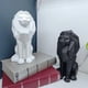 thumbnail image 5 of Figura de león, estatua de león, arte coleccionable, regalos de Navidad, estilo nórdico para sala de estar. Negro, 5 of 9
