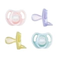 thumbnail image 1 of Chupete de Silicona Tommee Tippee Ultra-Light Verde Diseño Simétrico para Bebés de 6 a 18 Meses, 1 of 8