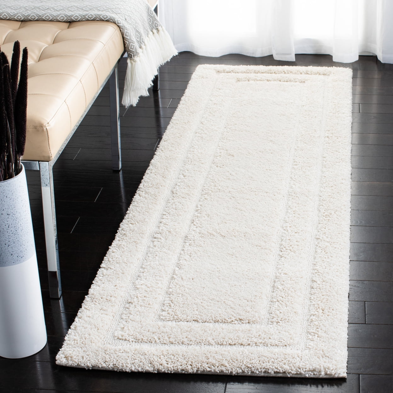 SAFAVIEH Florida Mason Bordered Shag Area Rug, Cream, 4' x 4' Round