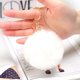 thumbnail image 2 of Llavero suave de piel de conejo artificial, llavero con bola de felpa, bonito colgante para bolso con pompón para mujeres y niñas, 2 of 3