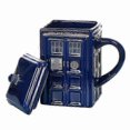 thumbnail image 1 of Taza de café/té con forma de cabina de policía, taza de cerámica con tapa, regalo de cumpleaños., 1 of 5