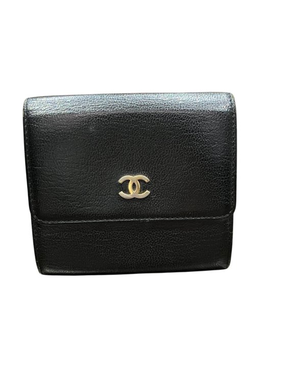Pre-Owned Chanel CHANEL Tri-fold wallet Coco Mark Leather
