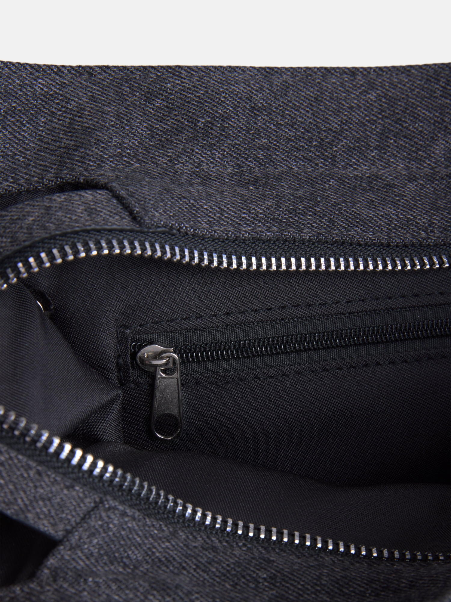 No Boundaries Women's Fashion Square Tote Bag, Black