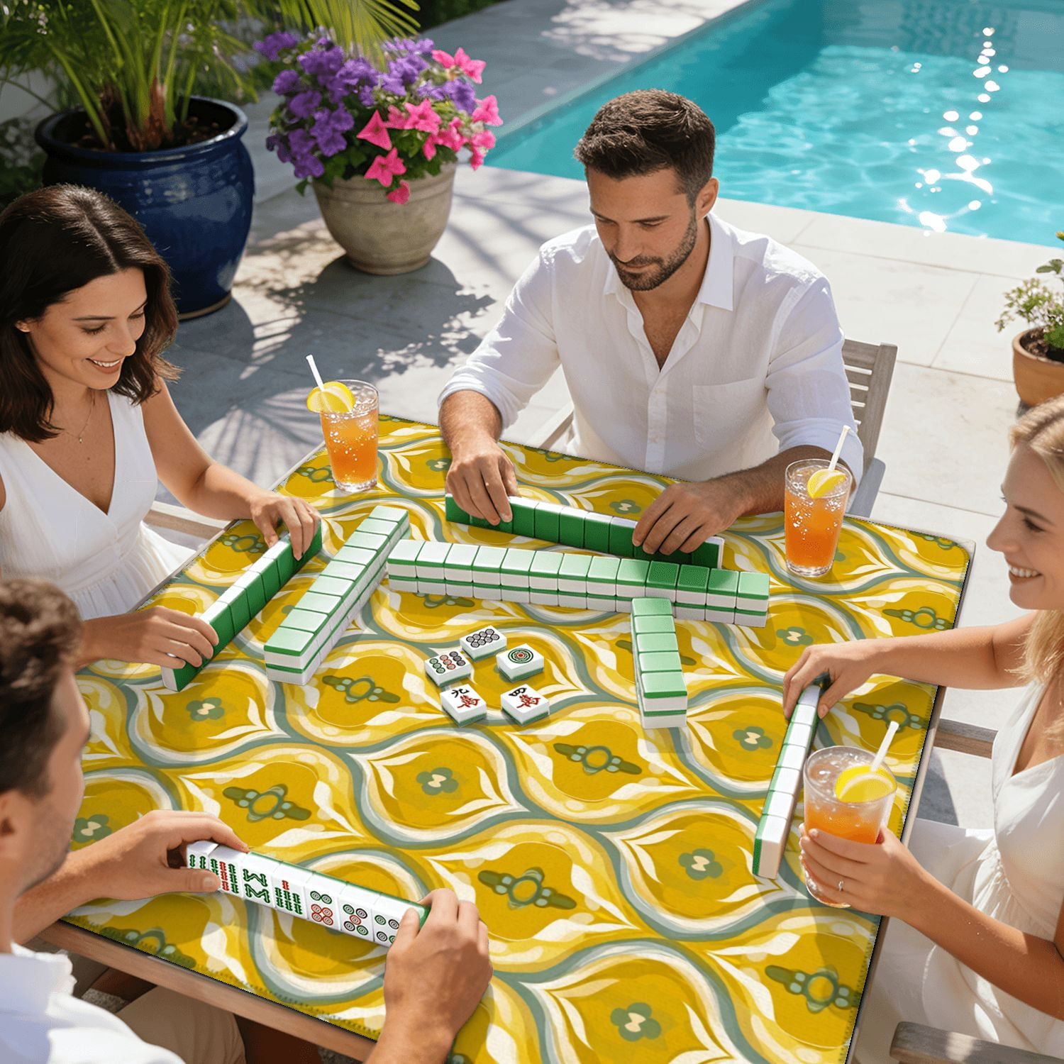 Mahjong Mat 31.5" x 31.5" Mid century retro seamless repeating groovy saucer yellow Non-Slip Noise Reduction American Mahjong Tiles Table Cover for Dominoes Poker Card Board Games Gift