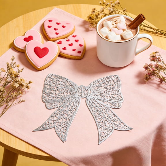 Gqtwoy Valentines's Day Bow PVC Table Mat, Waterproof Table Mat, Scald Resistant, Western Style Table Decoration, Ideal for Parties and Gatherings