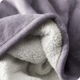 thumbnail image 4 of Bare Home Couverture de Lit en Sherpa Pelucheuse - Duveteuse et Douce - Réversible - Légère - Lit Simple/simple TG, Violet Poussiéreux, 4 of 7