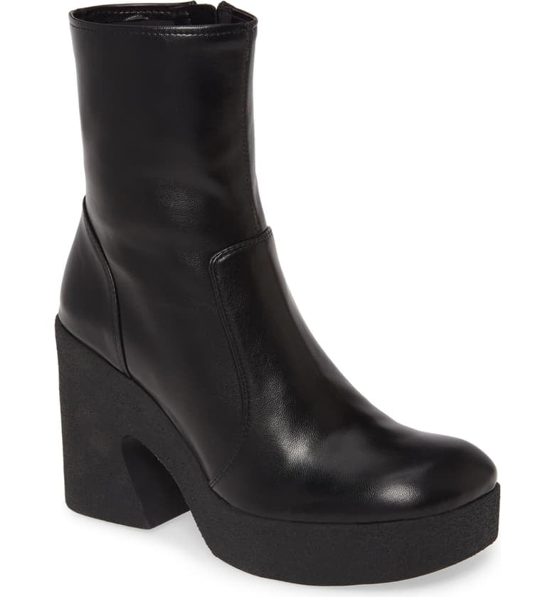 jeffrey campbell rugged chunky flat ankle boot in black