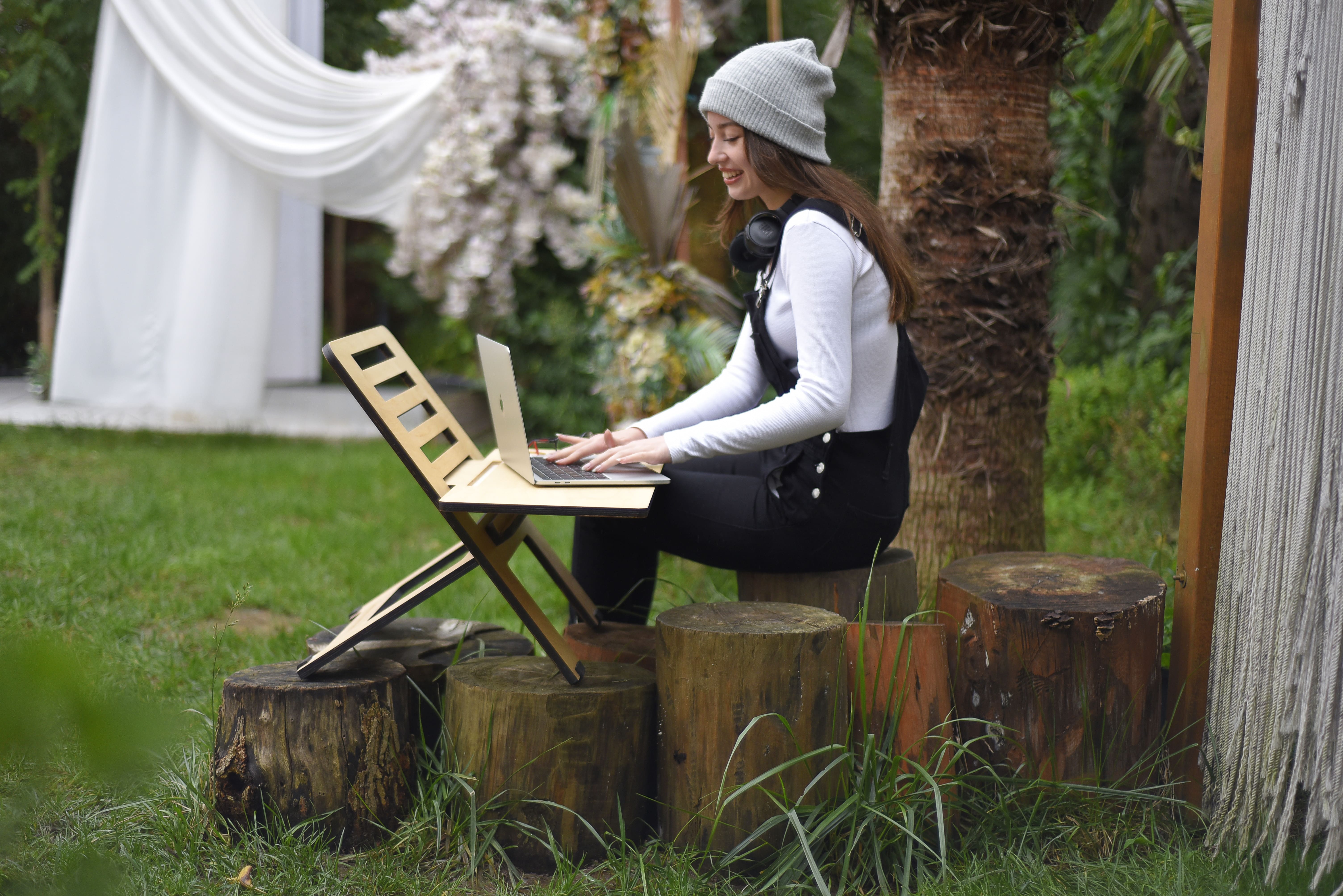 Angelycia Standing Desk with 1 Shelf Adjustable Height, Practical as Office Desk, Home Office Desks, Convenient as Computer Table, Laptop Riser, Monitor Stand for Desk, Flexispot Stand Up Desk - 3