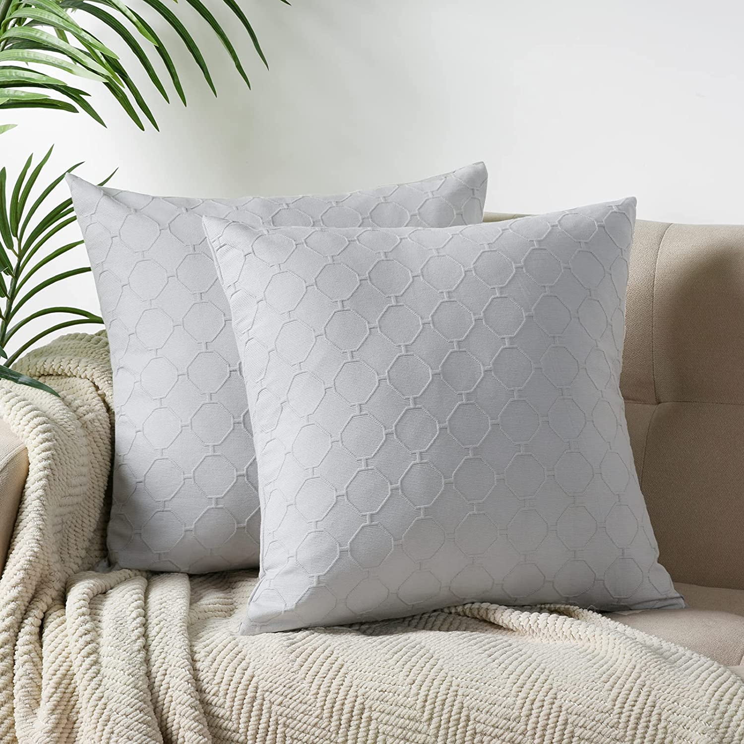BEACH HOUSE COTTON MATELASSE QUILTED PILLOW COVER WHITE SHELL STANDARD SHAM 