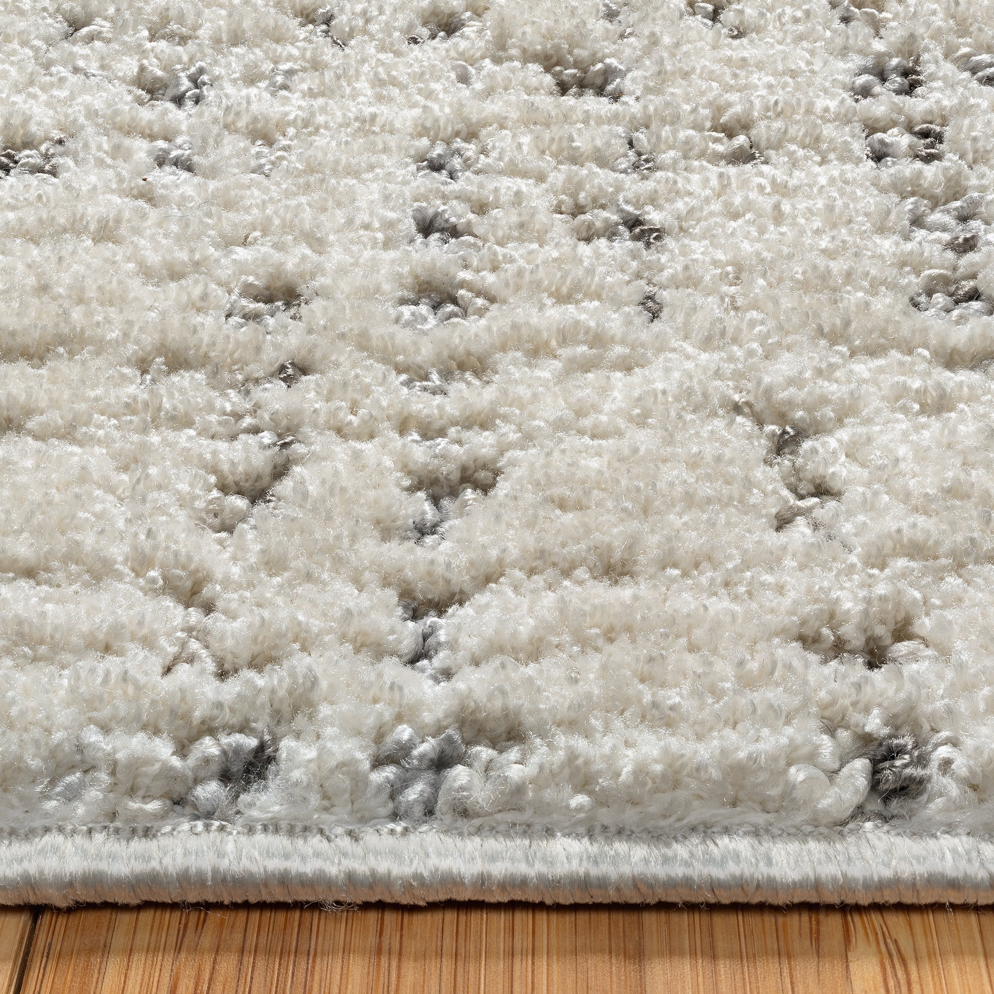Gertmenian Sydney Vania Bohemian Polka Dot Cream Area Rug, 2x8