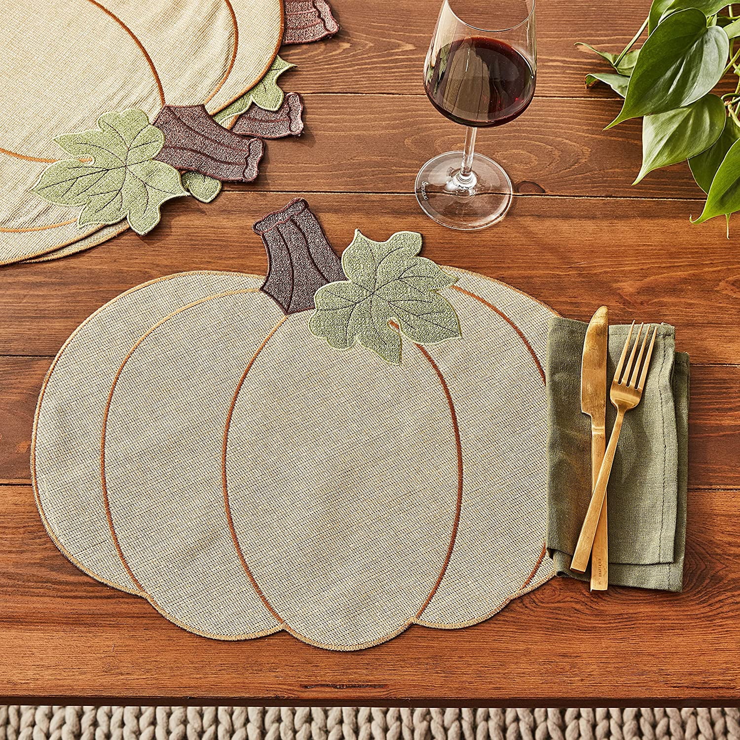 Violet Linen Thanksgiving Harvest Fall Pumpkin Pattern, Polyester Applique Embroidered Burlap, Gold, 12 Inch x 18 Inch, Oval, Set of 4, Decorative Place Mats