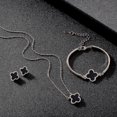 thumbnail image 1 of 2024 Juego de 3 piezas de joyería chapada en oro de acero titanio, trébol de cuatro hojas de la suerte, collar, pendientes, pulsera para niñas y mujeres, 1 of 5
