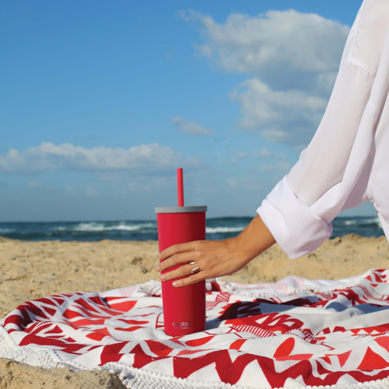 Ocean Double-Walled Vacuum-Insulated 27-Oz. Stainless Steel Travel Tumbler with Flexible Straw and Dual Lids (Red), ICT27RDPT
