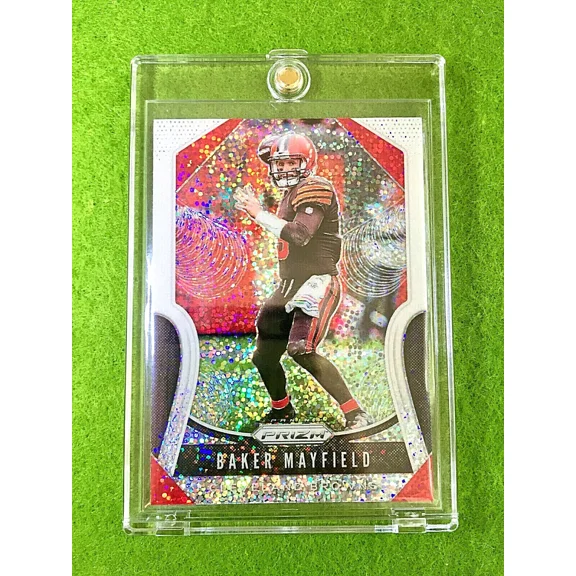 BAKER MAYFIELD PRIZM WHITE SPARKLE CARD JERSEY #6 BROWNS /20 SP - 2019 Prizm SSP