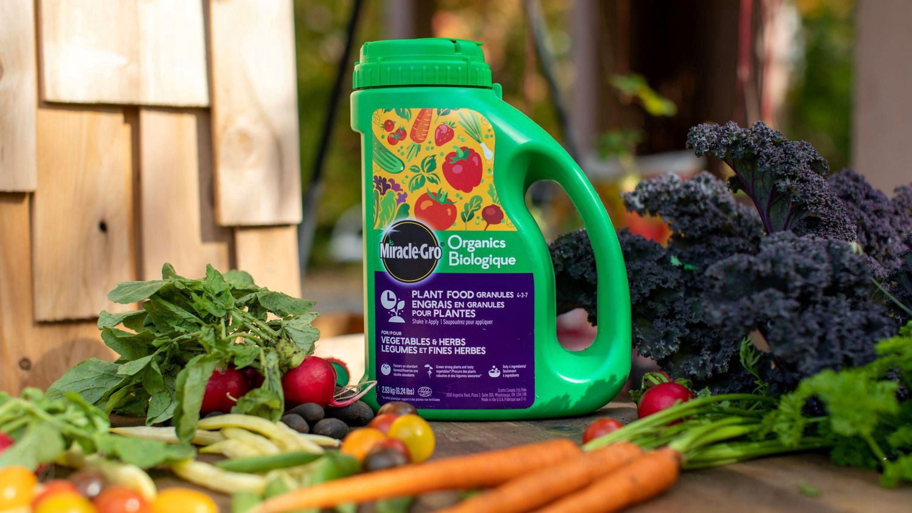 Miracle-Gro Organics Plant Food Granules 4-3-7 1.8kg