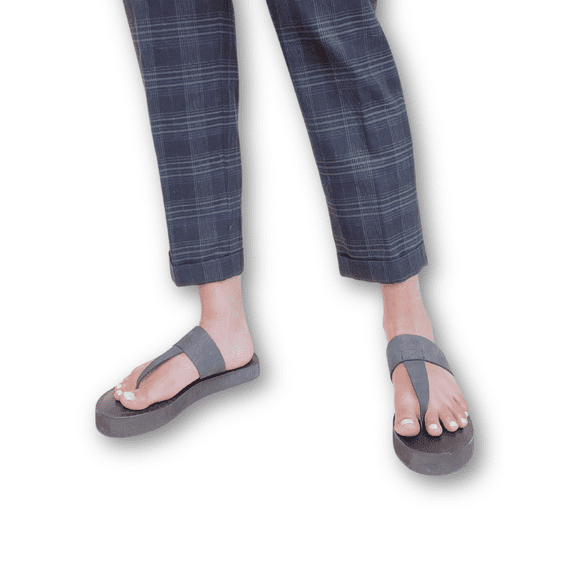 Katherine Black leather thong sandal