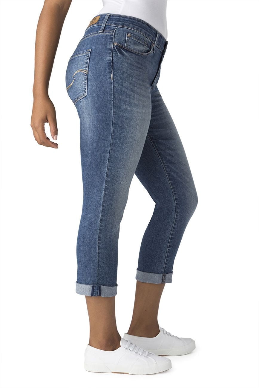 Levi Strauss Signature.™ Women's Modern Capri