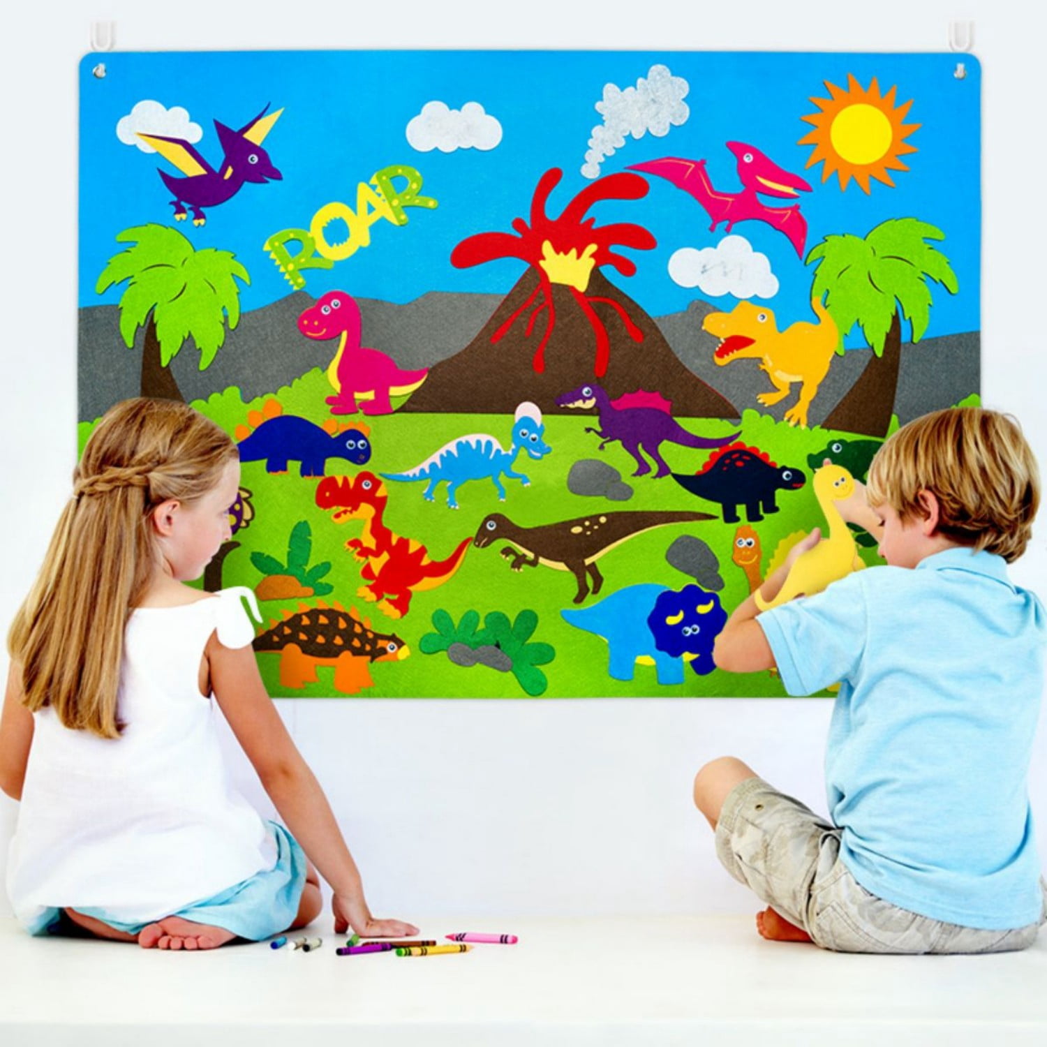 Laffact Dinosaur Themed Felt Board,Storytelling Banner,37 Pack