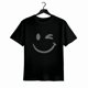 thumbnail image 1 of Camiseta con gráfico de cara sonriente para hombre - Camiseta informal de verano con cuello redondo, poliéster transpirable, lavable a máquina - Para hombres - Perfecta para días de verano y salidas i, 1 of 6