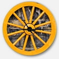 thumbnail image 1 of DesignArt Horloge Murale Grand Format de Style Campagnard avec Roue de Chariot en Bois Jaune, 1 of 1
