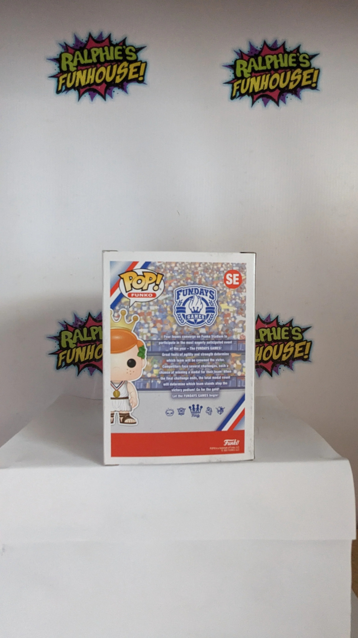 Funko POP! Fundays Olympiad Freddy LE 2000 Exclusive