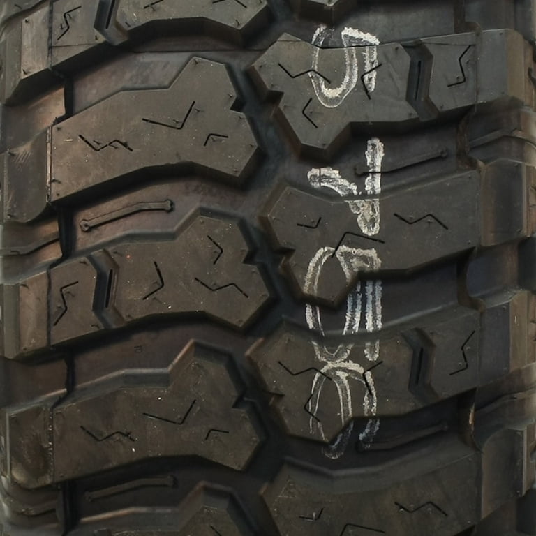 Dick Cepek Crusher All Terrain LT315/70R17 121Q D Light Truck Tire