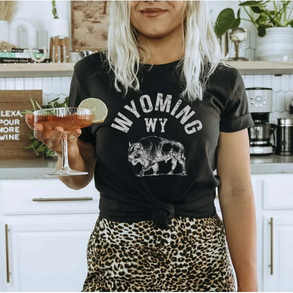 WYOMING Graphic Short sleeve Tees Plus Size