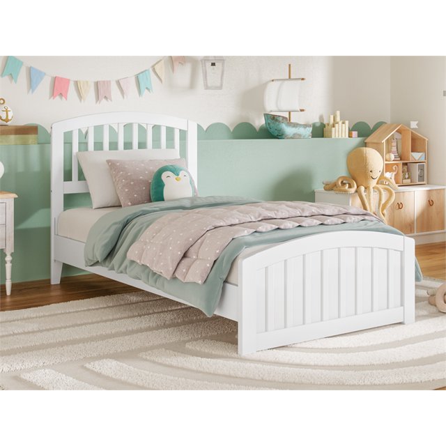 Lit Plateforme Bas en Bois Quincy Simple avec Pied de Lit Assorti en Blanc