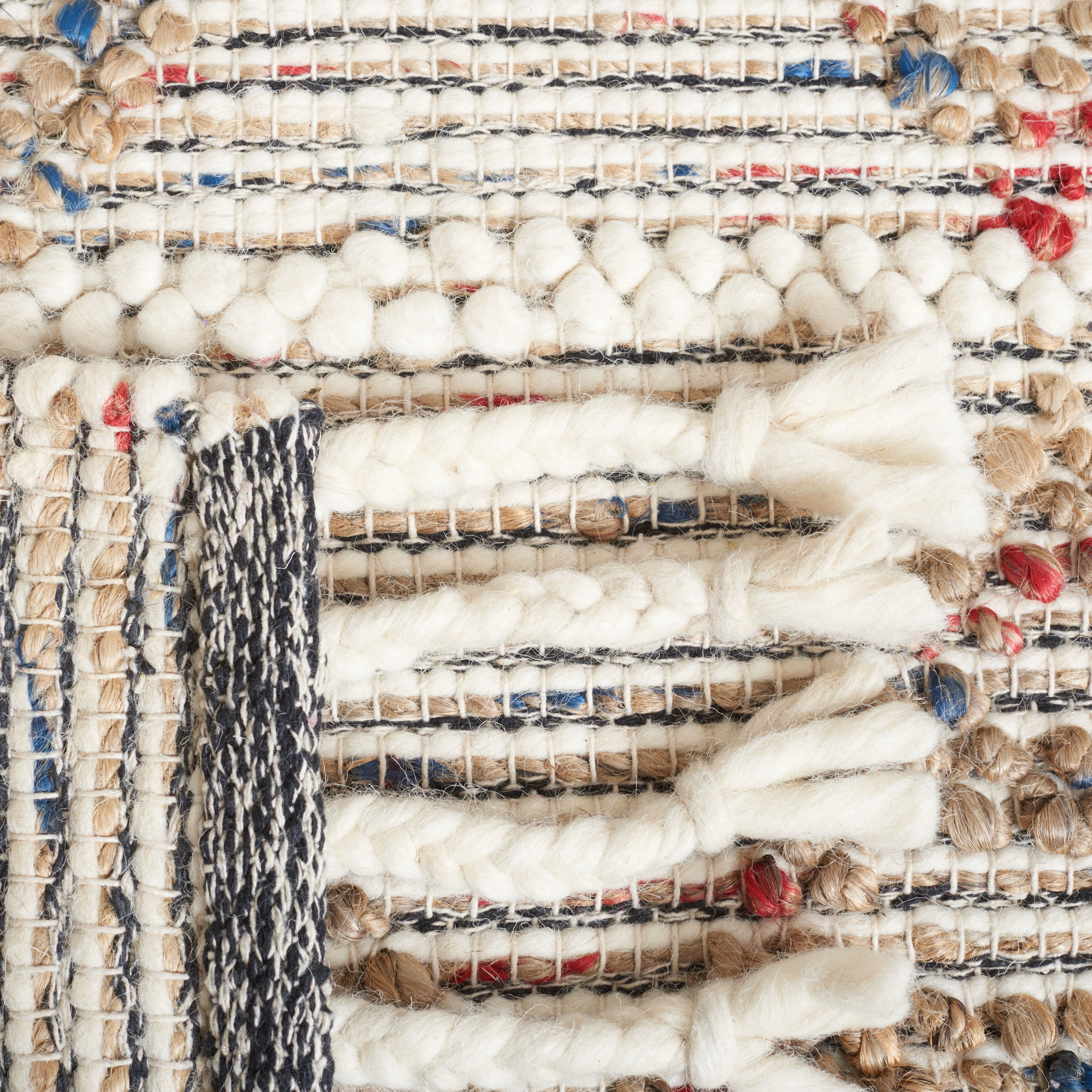 SAFAVIEH Natura Cynarra Southwestern Area Rug, Ivory/Red, 6' x 6' Square