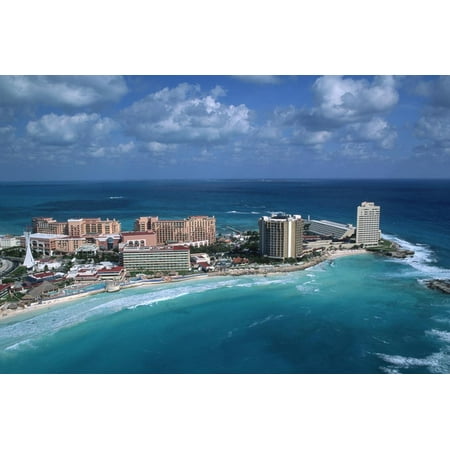 Resort Hotels in Cancun Print Wall Art By Danny