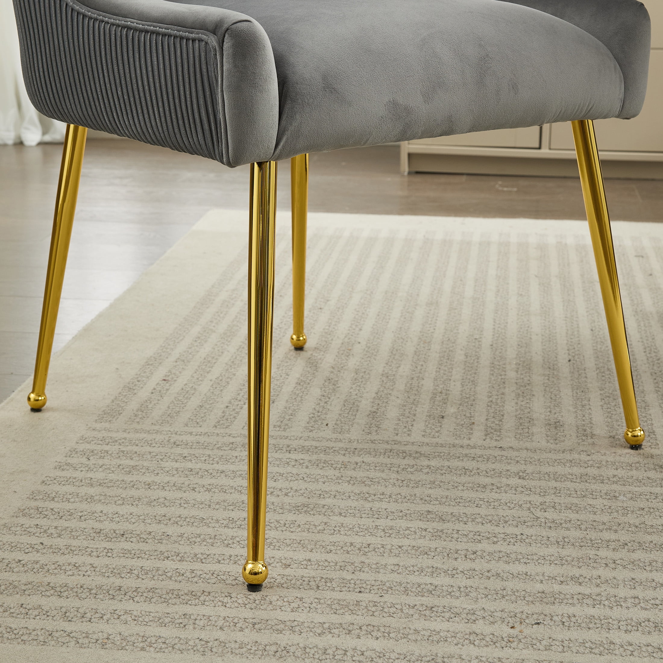 Velvet Dining Chairs Set of 6 with Gold Legs, Upholstered Accent Chairs, Pleated Back & Gold Pull Handle, Mid-Century Modern for Dining Room, Kitchen, Living Room, Light Grey