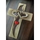 thumbnail image 5 of Venta Exclusiva Online, Decoración de dos cruces cinceladas entrelazadas en forma de corazón de acrílico Akmoler, 5 of 7