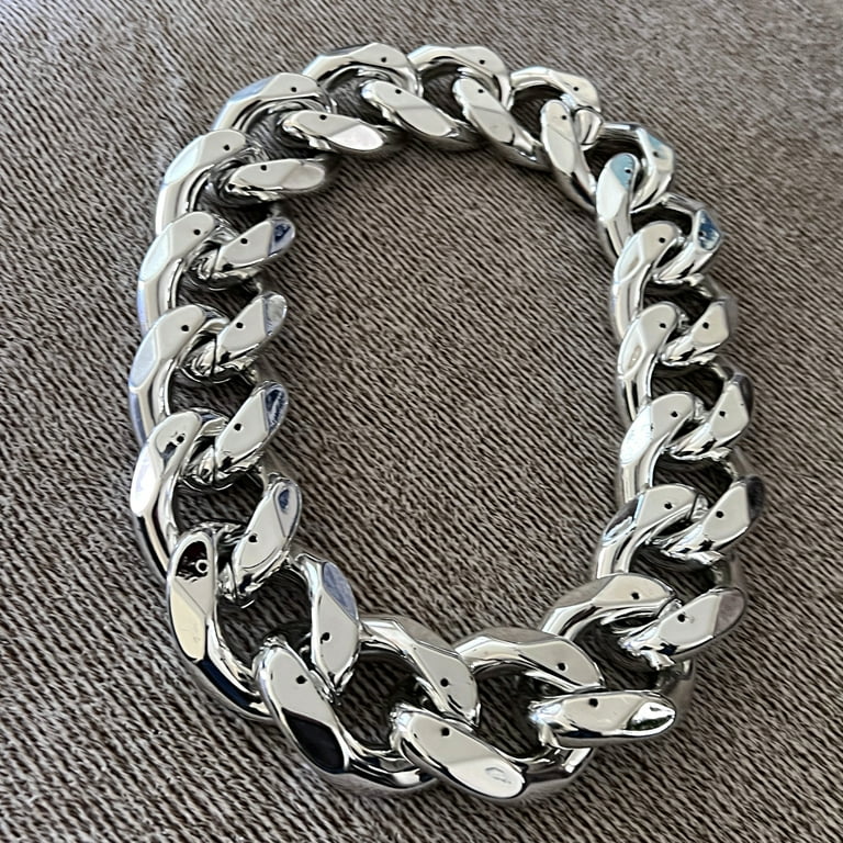 Plastic cuban link necklace deals