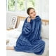 thumbnail image 5 of Aleko Sudadera con capucha de forro polar a cuadros, manta de TV, manga cálida con bolsillo irregular, manta gigante para adultos, sudadera con capucha de franela y forro polar para mujer (azul oscuro, talla única) THISNDE ACTIVE Biensenido a ACTIVE, 5 of 5