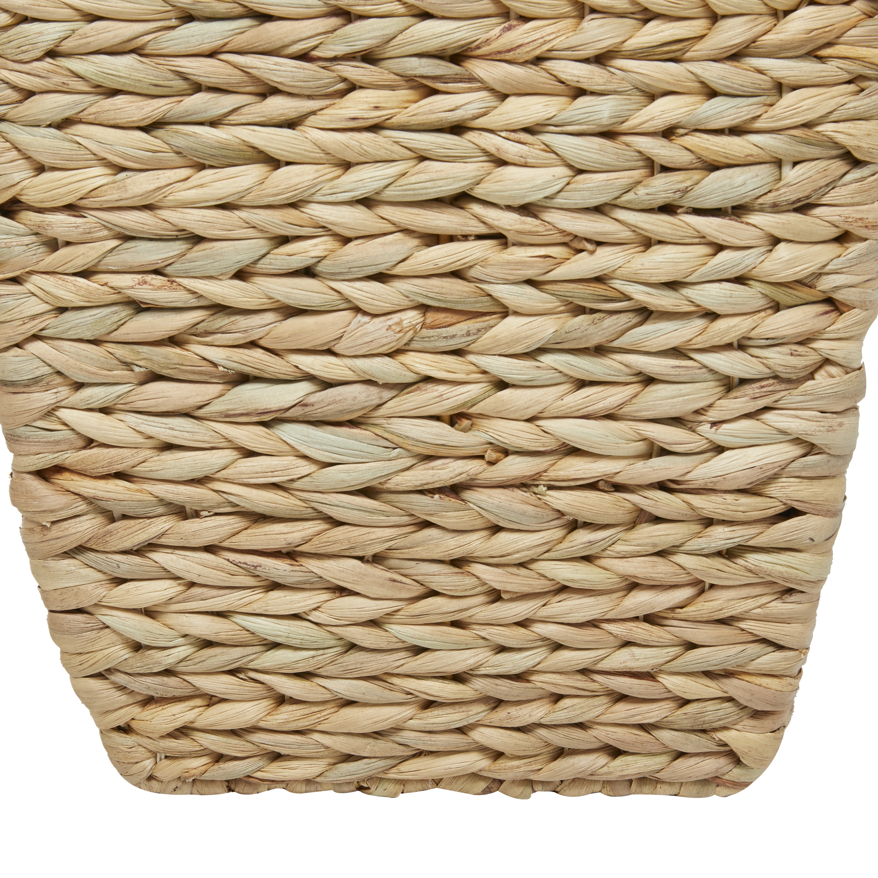 CosmoLiving by Cosmopolitan 22", 18"H Light Brown Seagrass Handmade Storage Basket with Liner and Matching Tops, 2-Pieces