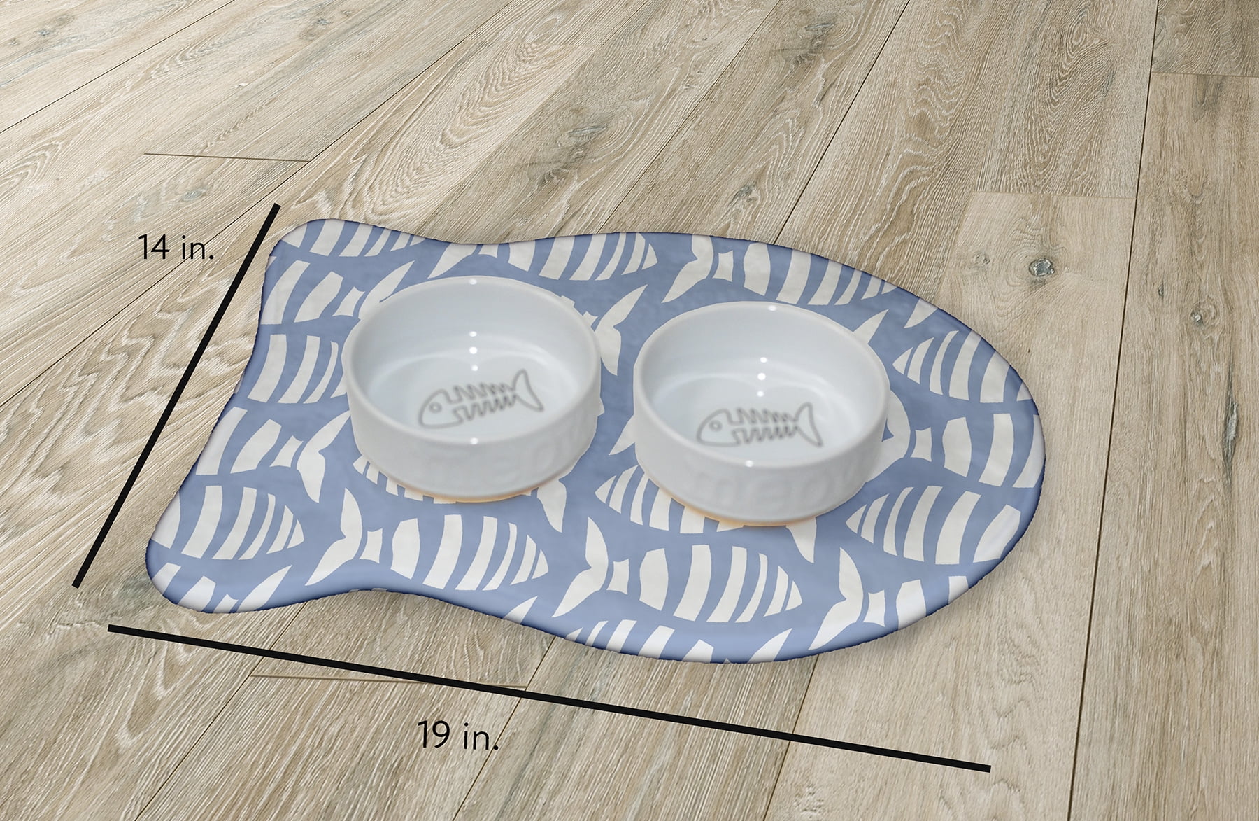 Simply Daisy Swimming School Fish Shape Pet Feeding Mat for Cats