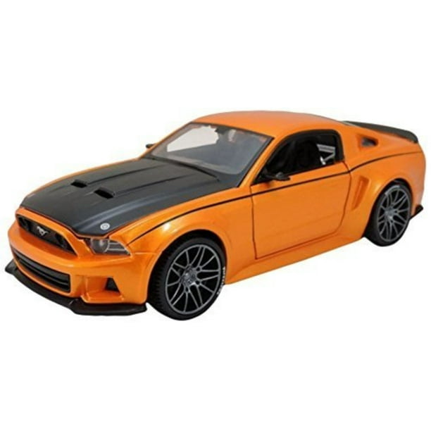 Maisto 1:24 Scale Assembly Line 2014 Ford Mustang Street Racer Diecast