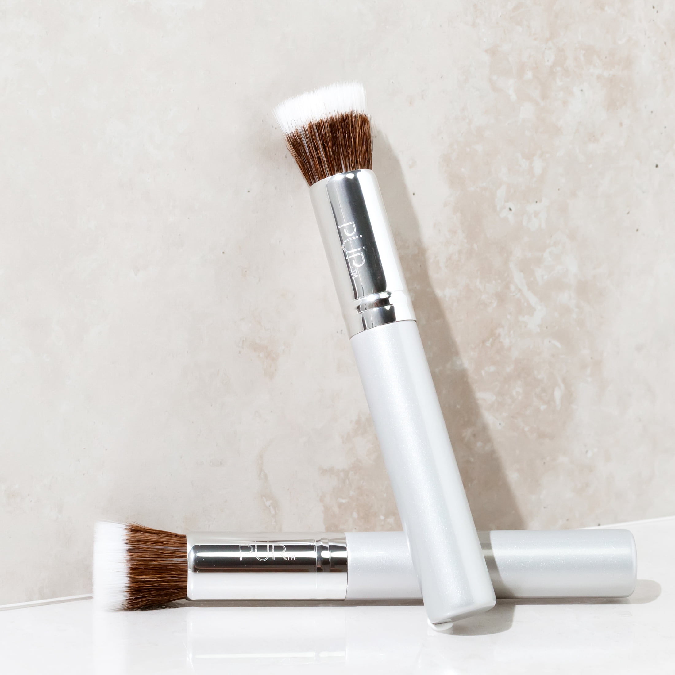 Pur Chisel Makeup Liquid Foundation Brush