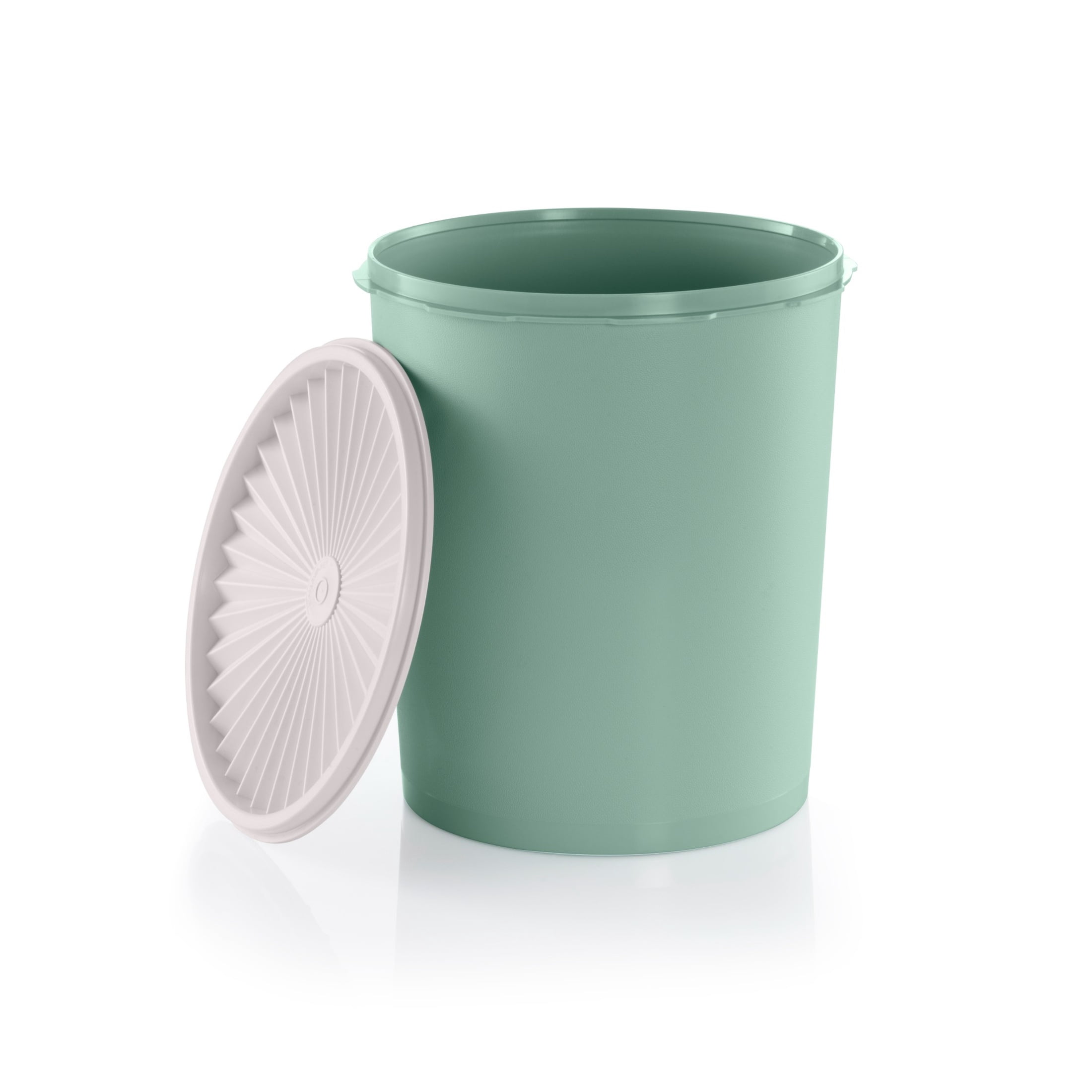 (3 pack) Tupperware Heritage 16.75-Cup Food Storage Canister with Lid, Green