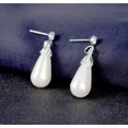 thumbnail image 5 of El elegante traje de joyas de perlas de la novia (collar y pendientes), 5 of 5