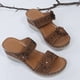 thumbnail image 4 of Zapatillas de cuña para mujer de fondo plano con tacón alto y flores informales retro de verano Wmkox8yii ytu7902, 4 of 9