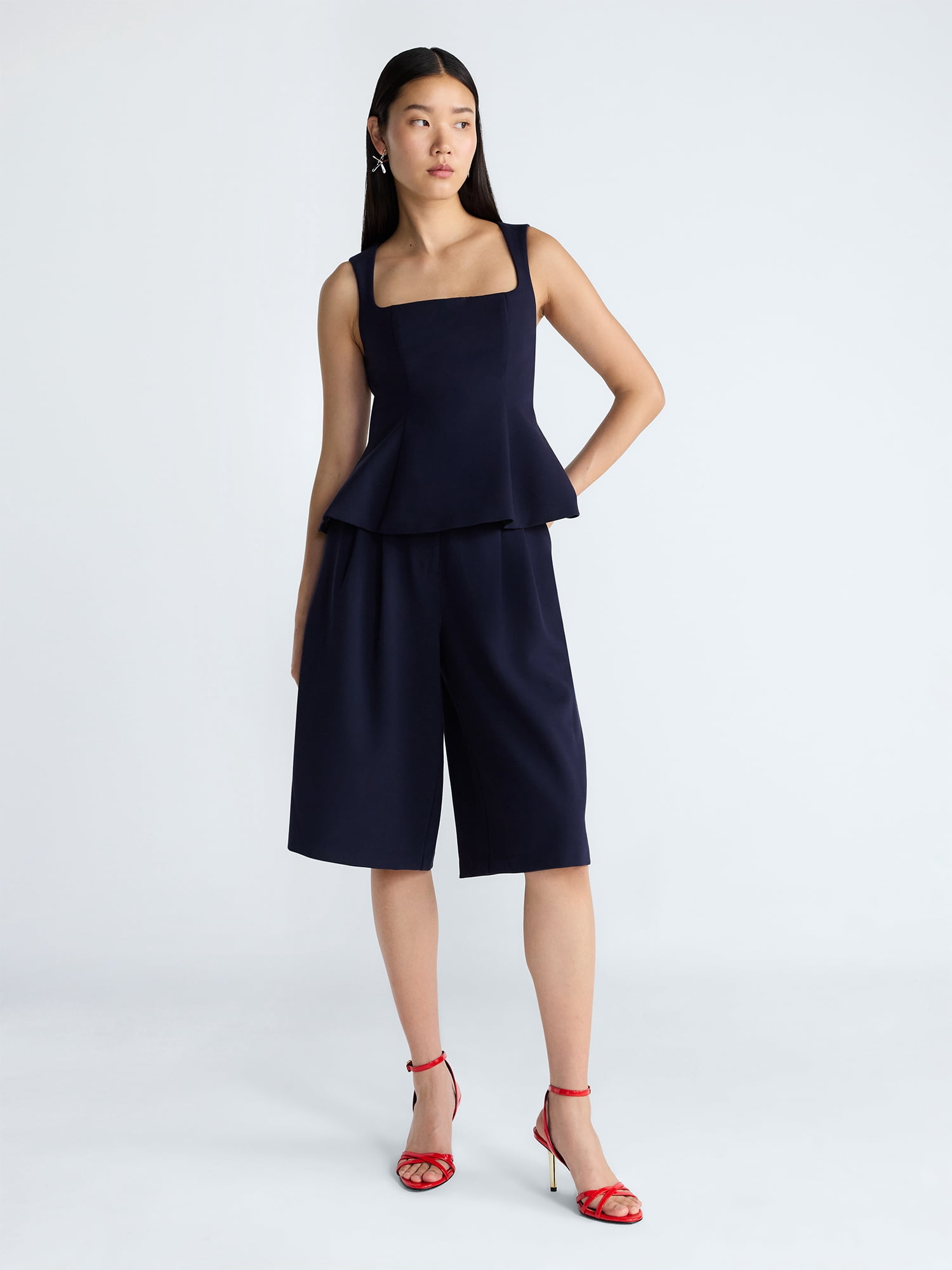 Devil Wears Prada Scoop Collection Women's Sleeveless Square Neck