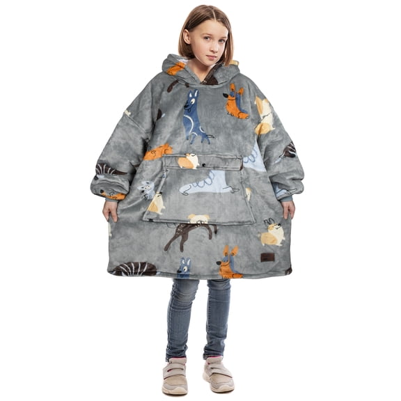 Catalonia Oversized Blanket Sweatshirt, Sherpa Fleece Hoodie, Super Soft Warm Comfortable Pullover with Large Front Pocket for Boys Girls Teens Kids(7-13 yr)
